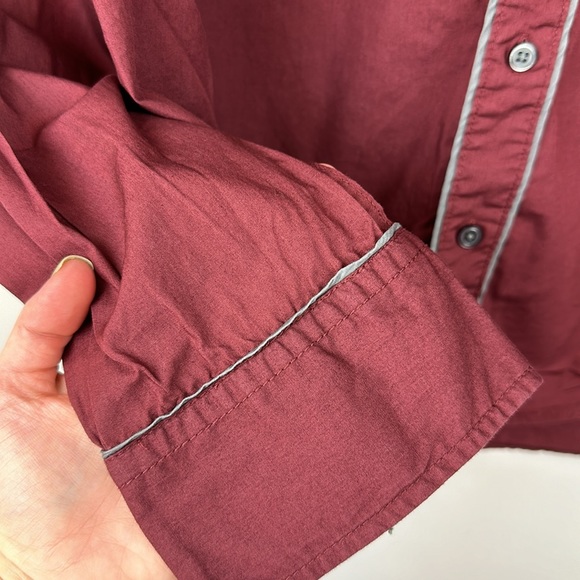 Vintage RED | Men’s L Large Cotton Maroon Grey Trim Long Sleeve Shirt Button - Picture 2 of 6
